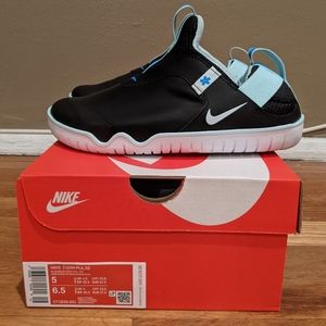 • nike • zoom pulse